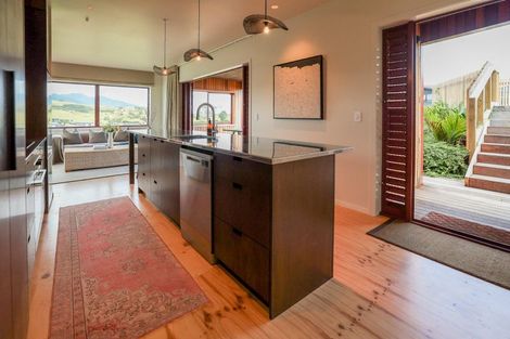 Photo of property in 50 Rangitahi Road, Raglan, 3225
