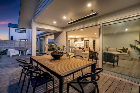 Photo of property in 4 Te Ara O Ngakeiha, Fitzroy, New Plymouth, 4312