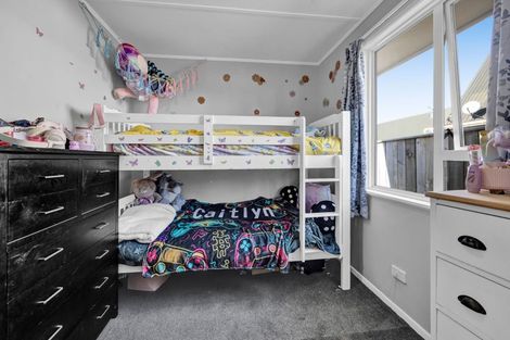 Photo of property in 36 High Street, Eltham, 4322
