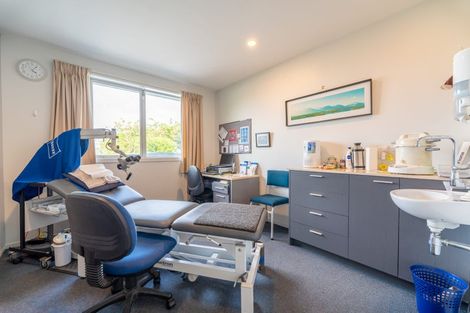 Photo of property in 30 Memorial Avenue, Parkside, Timaru, 7910