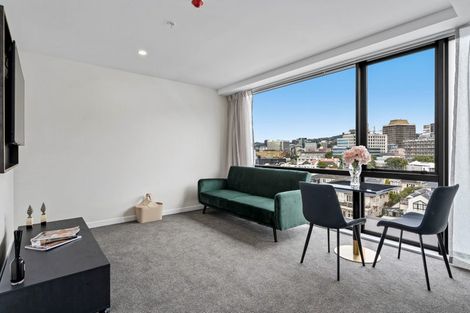 Photo of property in Proximity Apartment Hotel, 804/172u Thorndon Quay, Pipitea, Wellington, 6011