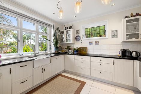 Photo of property in 8 Celia Street, Redcliffs, Christchurch, 8081
