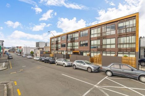 Photo of property in Vedado Apartments, 407/41u Hopper Street, Mount Cook, Wellington, 6011