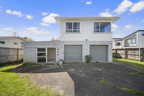 Photo of property in 45 Bodi Place, Te Atatu South, Auckland, 0610