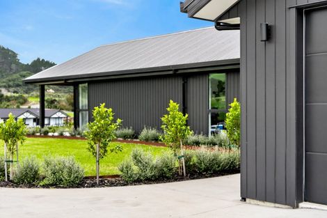 Photo of property in 10 Lakeview Lane, Mangawhai, 0573