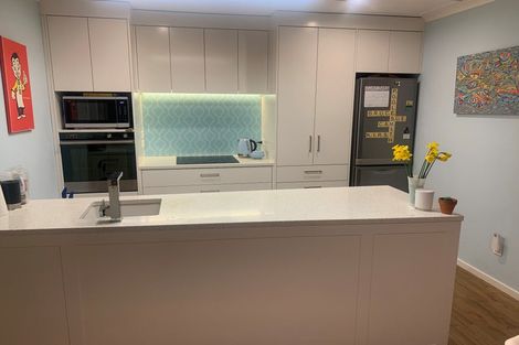 Photo of property in 12 Crichton Place, Taradale, Napier, 4112