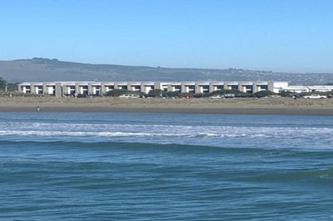 Photo of property in 231u6 Marine Parade, Seatoun, Wellington, 6022