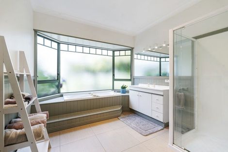 Photo of property in 484 Corbett Road, Lepperton, New Plymouth, 4373