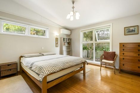 Photo of property in 94 Saddleback Rise, Murrays Bay, Auckland, 0630