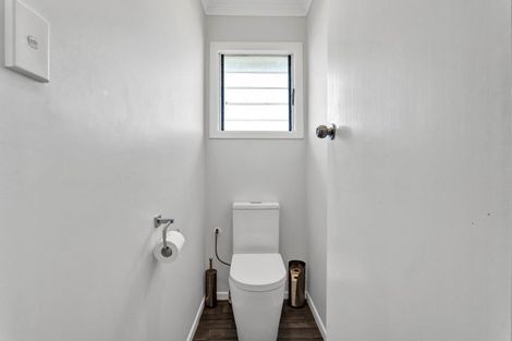 Photo of property in 3a Regan Street, Stratford, 4332