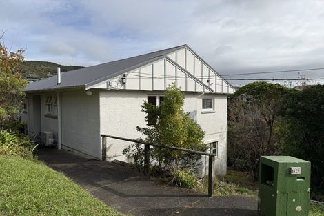 Photo of property in 90 Donald Street, Karori, Wellington, 6012