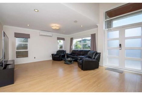 Photo of property in 24 Castlederg Drive, Flat Bush, Auckland, 2019