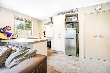 Photo of property in 114u1 Old Farm Road, Hamilton East, Hamilton, 3216