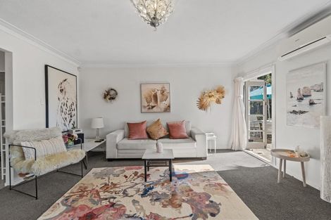 Photo of property in 21 Howe Street, Howick, Auckland, 2014