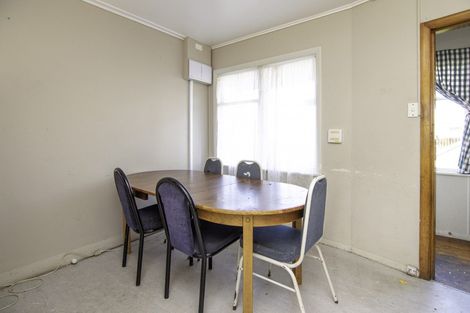 Photo of property in 7 Renfrew Place, Highbury, Palmerston North, 4412