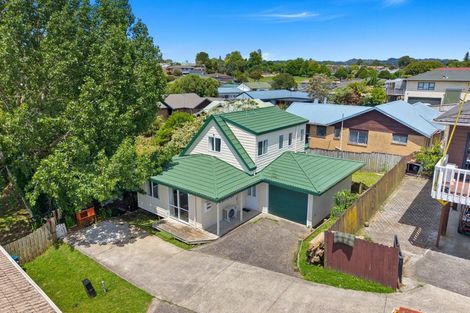 Photo of property in 30 Forest Hill Road, Henderson, Auckland, 0612