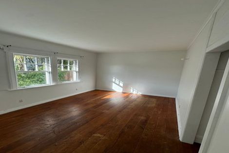 Photo of property in 5u2 Grove Road, Kelburn, Wellington, 6012