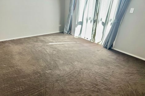 Photo of property in 12 Mantis Lane, Hobsonville, Auckland, 0616