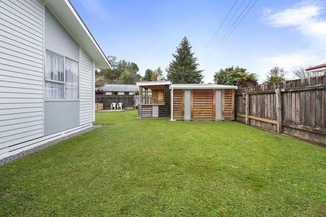 Photo of property in 30 Ongo Road, Hunterville, 4730