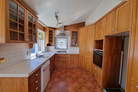 Photo of property in 43 Clissold Street, Merivale, Christchurch, 8014