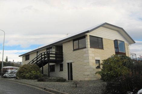 Photo of property in 4g Old Bridge Road, Bridge Hill, Alexandra, 9320