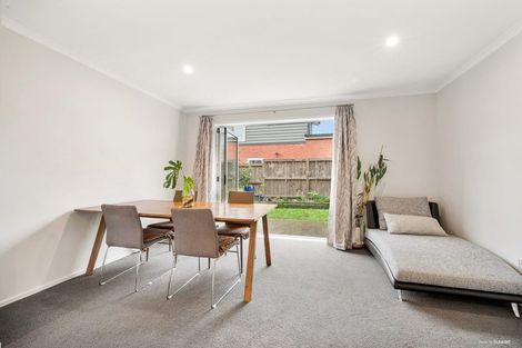 Photo of property in 30 Sorrel Crescent, Bucklands Beach, Auckland, 2012