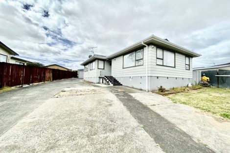 Photo of property in 41 Sharland Avenue, Manurewa, Auckland, 2102