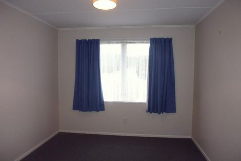 Photo of property in 17 Kumeroa Grove, Wainuiomata, Lower Hutt, 5014