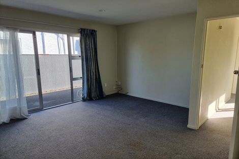 Photo of property in 2/350 Worcester Street, Linwood, Christchurch, 8011