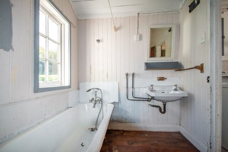 Photo of property in 104 Sandon Road, Feilding, 4702