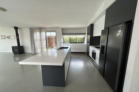 Photo of property in 5 Mcdonald Street, Wanaka, 9305