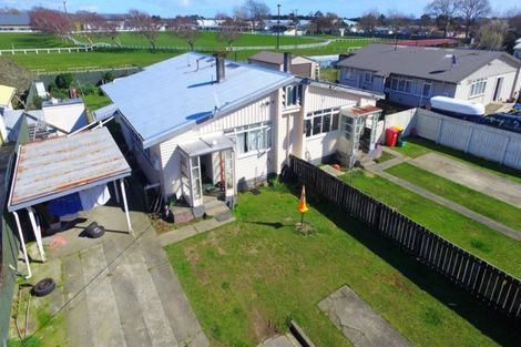 Photo of property in 18 Forth Street, Levin, 5510