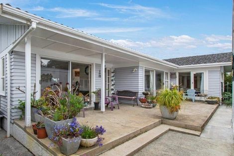 Photo of property in 86 West View Crescent, Onerahi, Whangarei, 0110