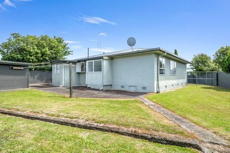 Photo of property in 15 Miles Place, Awapuni, Palmerston North, 4412