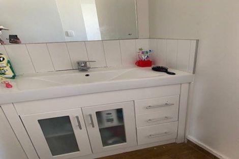Photo of property in 20 Ruth Street, Manurewa, Auckland, 2102