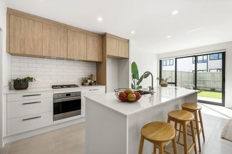 Photo of property in 11 Viridian Avenue, Rosehill, 2113