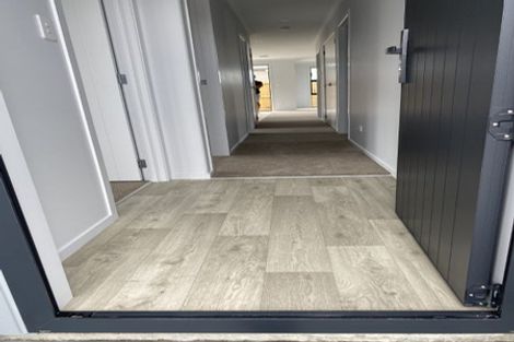 Photo of property in 28 Oioi Lane, Poike, Tauranga, 3112