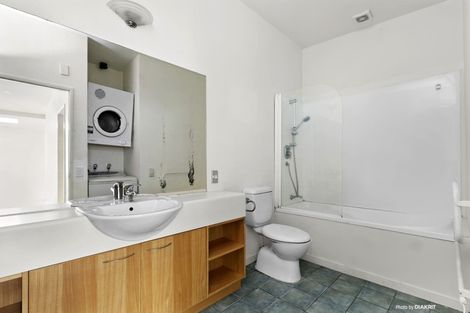 Photo of property in 193 Tasman Street, Mount Cook, Wellington, 6021