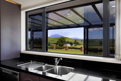 Photo of property in 801 Bird Road, Pukengahu, Stratford, 4393