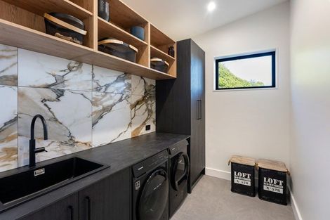 Photo of property in 8 Whio Place, Waikanae, 5036