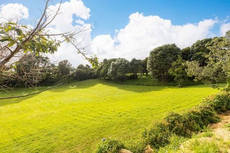 Photo of property in 32 Endeavour Street, Marfell, New Plymouth, 4310