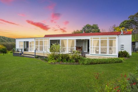 Photo of property in 2212 Matawai Road, Te Karaka, 4093