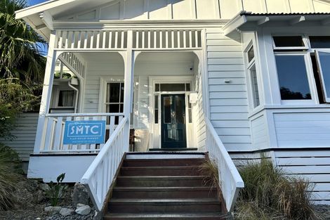 Photo of property in 35 Shakespeare Road, Bluff Hill, Napier, 4110