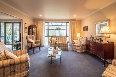 Photo of property in 2 Village Lane, Halswell, Christchurch, 8025