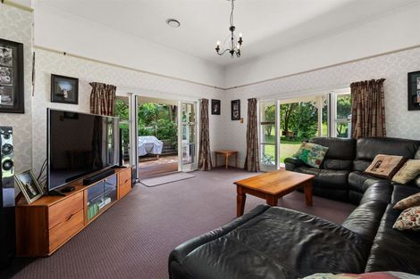 Photo of property in 17 Mudgeways Road, Massey, Auckland, 0614