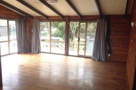 Photo of property in 26 Seaview Road, Glenfield, Auckland, 0629