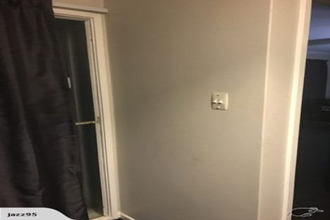 Photo of property in 100 Main Road, Waikanae, 5036