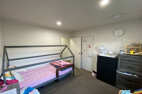 Photo of property in 49d Cambridge Terrace, Papatoetoe, Auckland, 2025