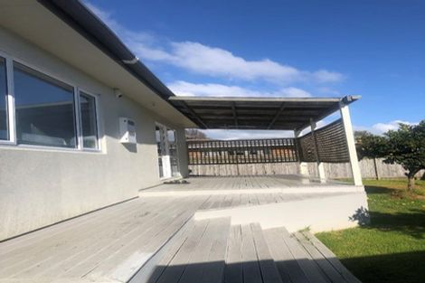 Photo of property in 8 Dennis Road, Papatoetoe, Auckland, 2025