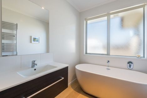 Photo of property in 55 Infinity Drive, Wanaka, 9305